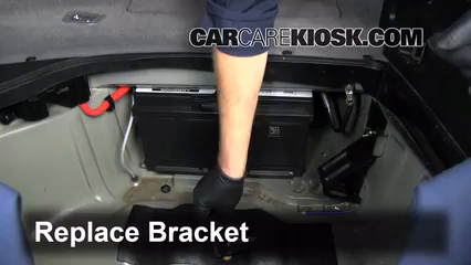 Battery Replacement: 2002-2008 BMW 750Li - 2007 BMW 750Li 4.8L V8